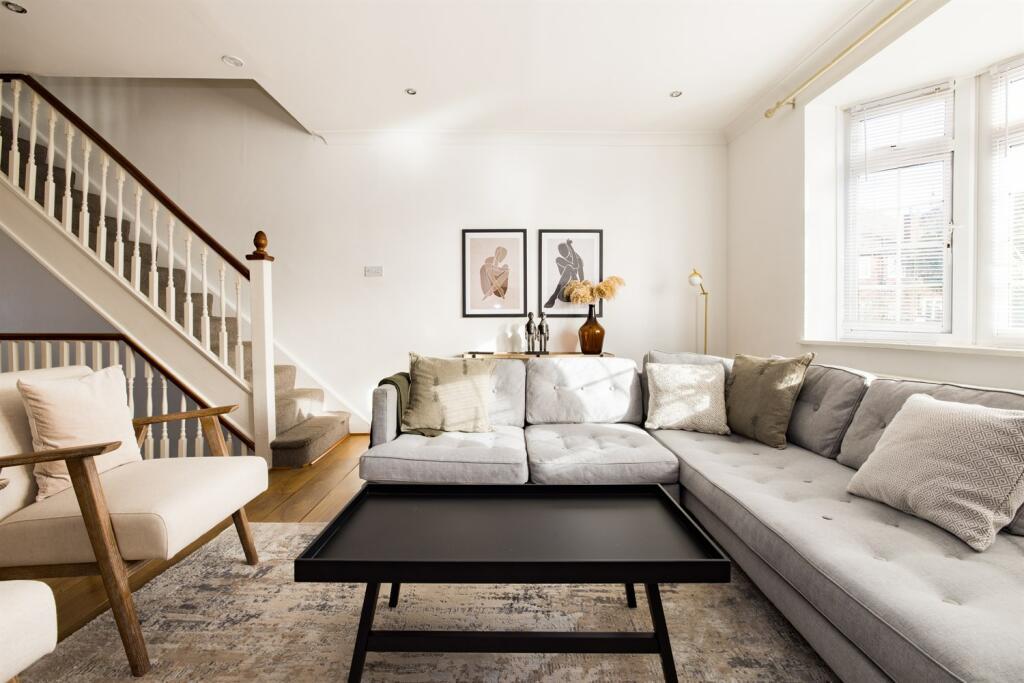 Austell Gardens, Mill Hill,  NW7, Mill Hill